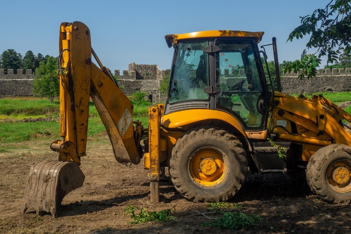 ¿Cuánto cobra una retroexcavadora por hora en Perú?